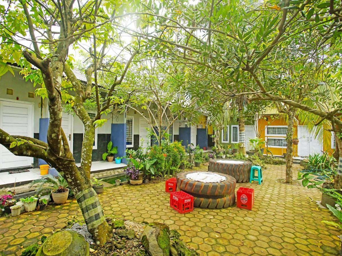 Oyo 90229 Fidel Caestro Homestay Kotadalem Dış mekan fotoğraf