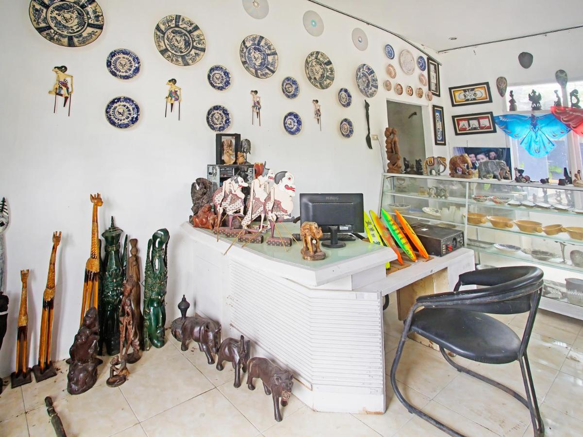 Oyo 90229 Fidel Caestro Homestay Kotadalem Dış mekan fotoğraf